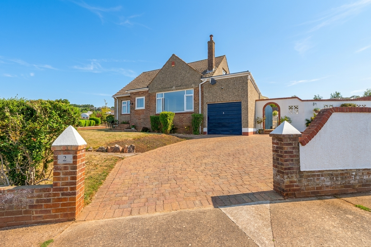 Helens Mead Road, Torquay, TQ2