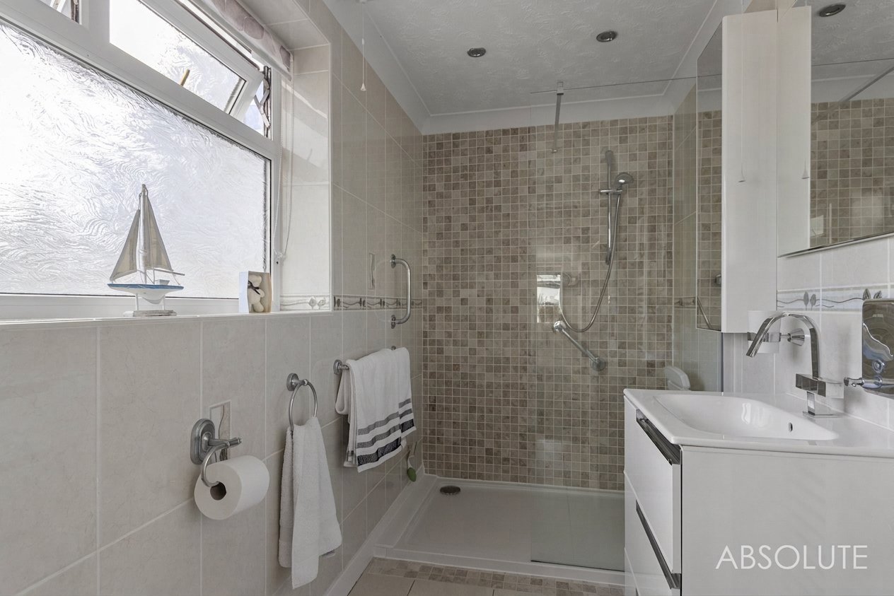 Hughenden Manor, Woodend Road, TQ1, photo 19