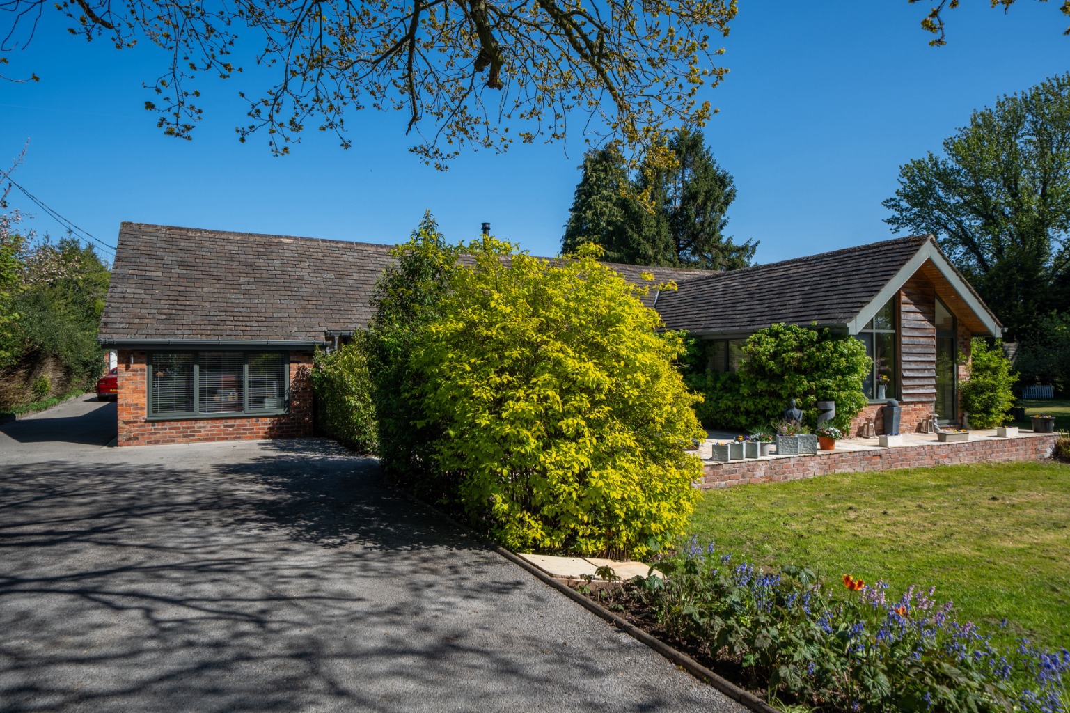 Manor Lodge, Holmes Chapel Road, Chelford, photo 8