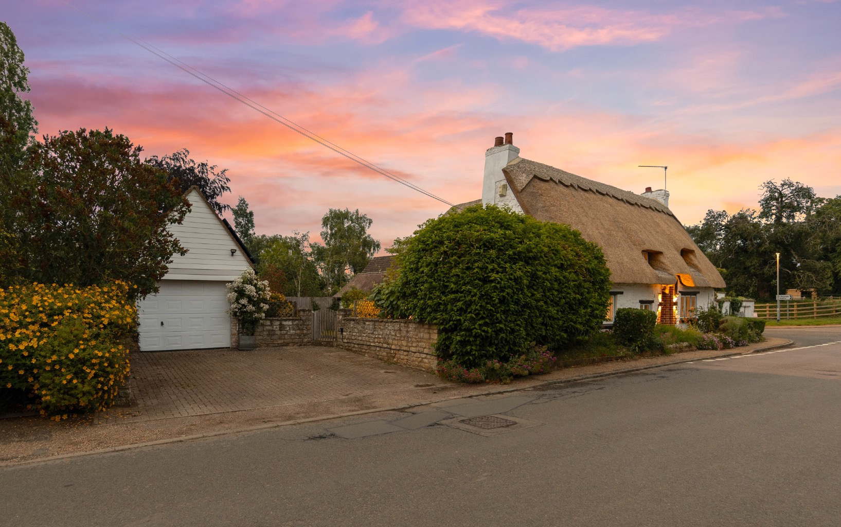 Bugbrooke Road, Gayton, Northamptonshire, NN7, photo 5