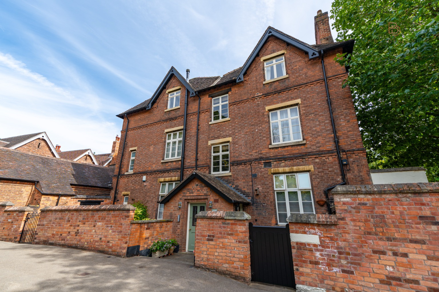 Cavendish Crescent South, photo 13