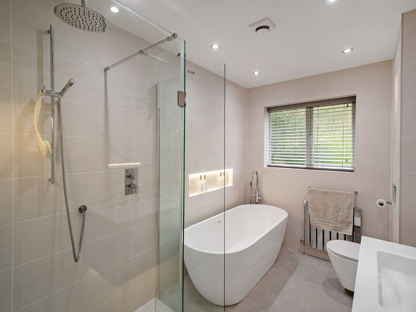 Chestnut Drive, Stretton Hall, Oadby, photo 19