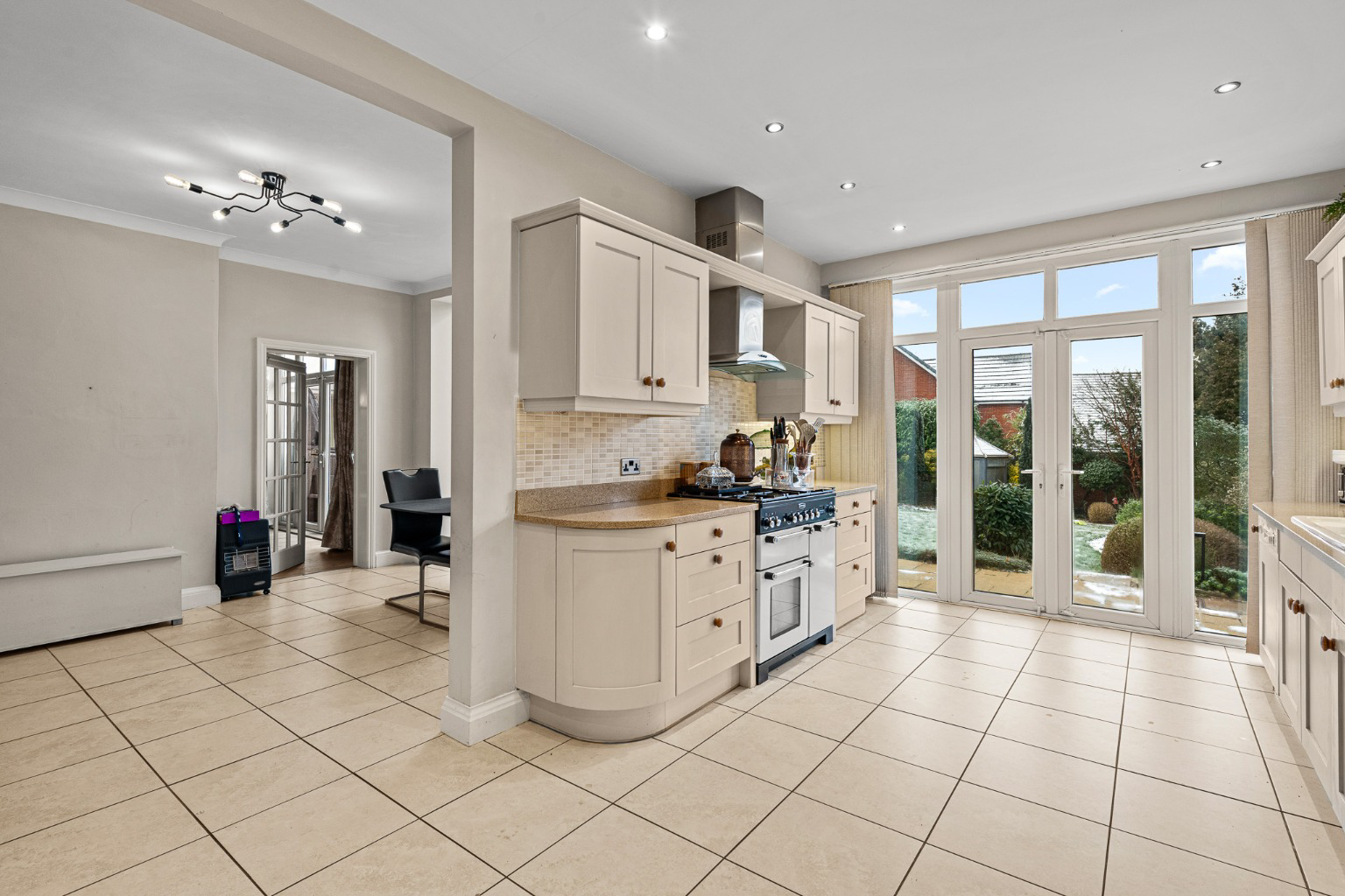 Dalby Avenue, Bushby, Leicestershire, photo 8