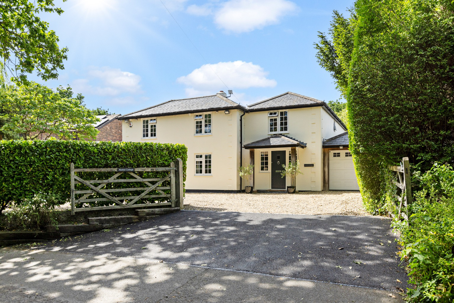 Hook Village, Warsash