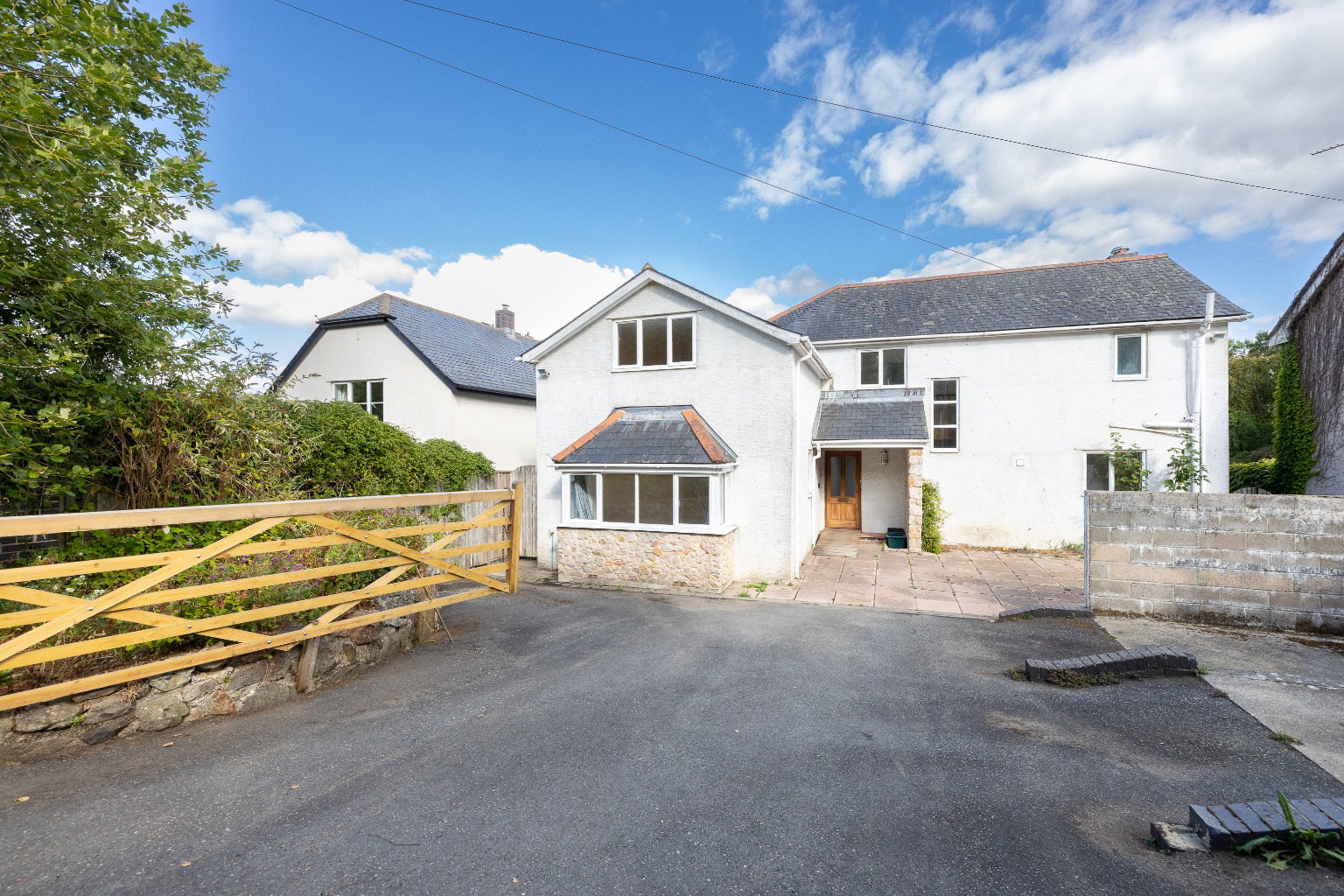 Dry Lane, Christow, Exeter, EX6 7PF