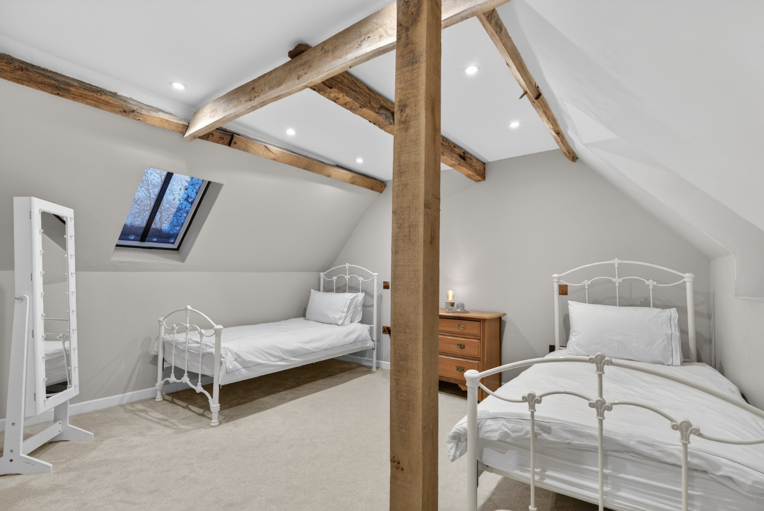 The Rookery Farm, The Street, Frensham, Farnham, Surrey, photo 39