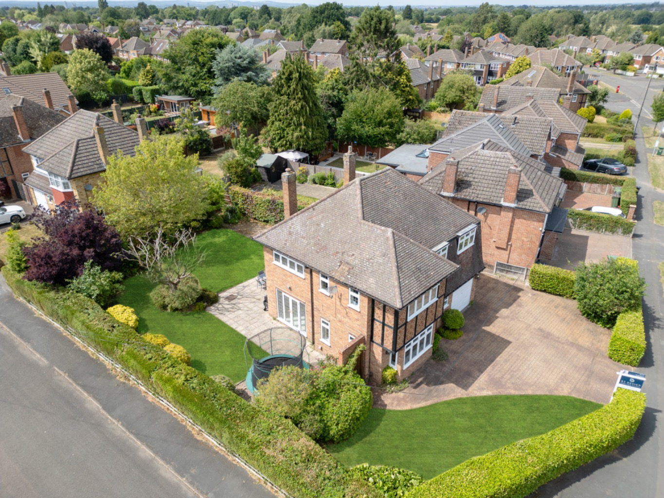 Launde Road, Oadby, LE2
