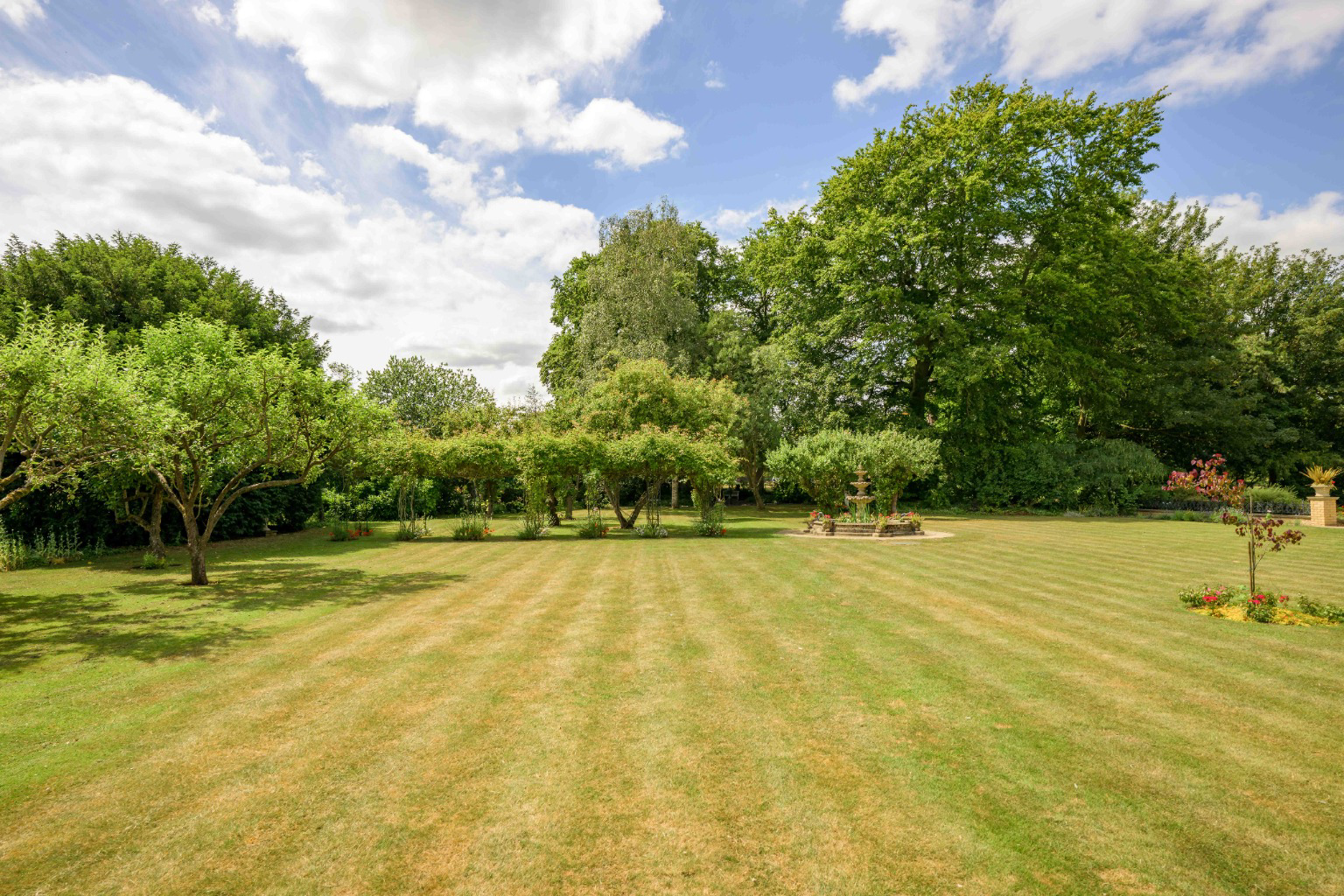 Riseholme Lane, Riseholme, Lincoln, Lincolnshire, LN2 2LE, photo 35