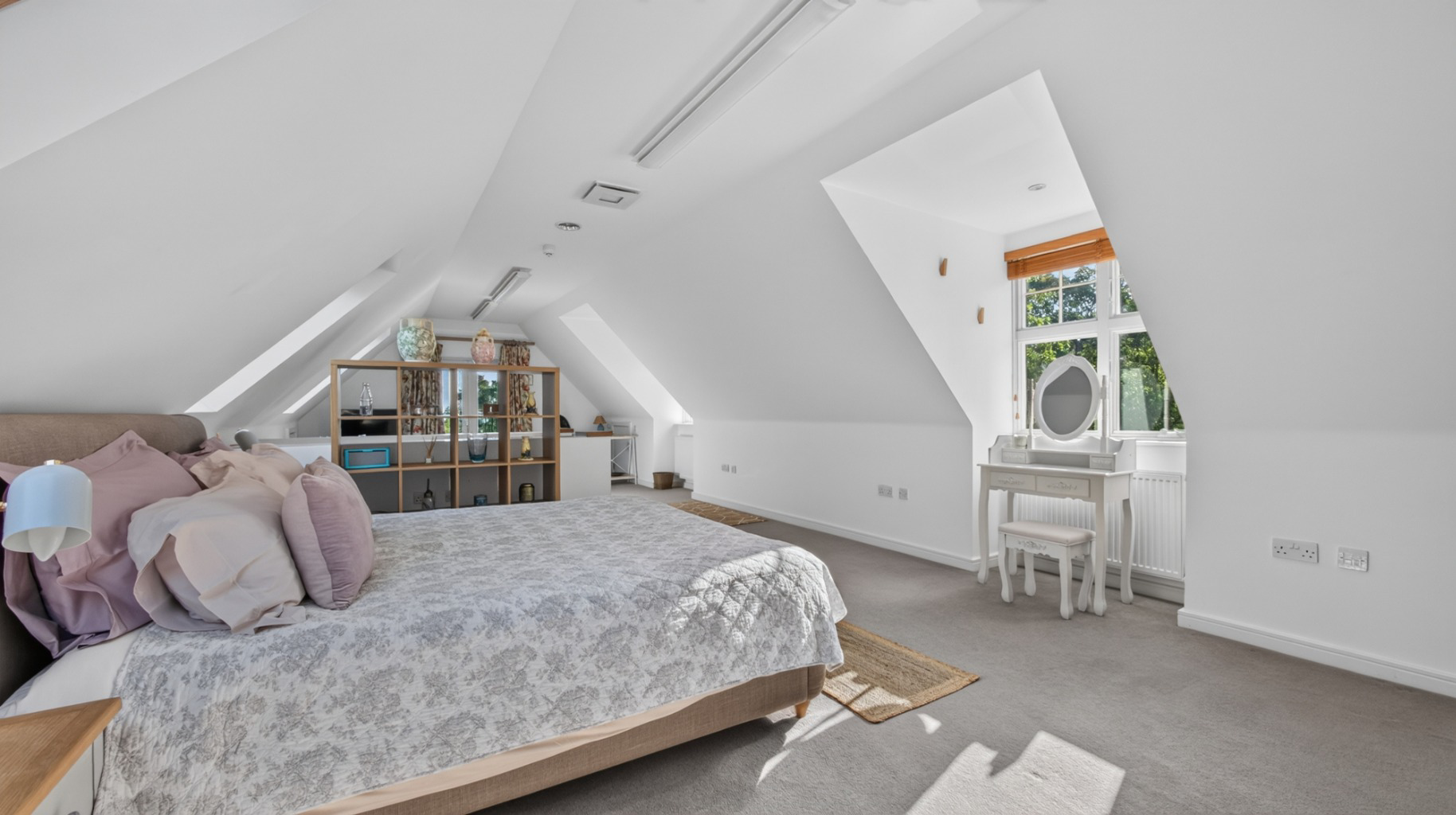 Farnham Road, Ewshot, Farnham, Hampshire, GU10 5AE, photo 33