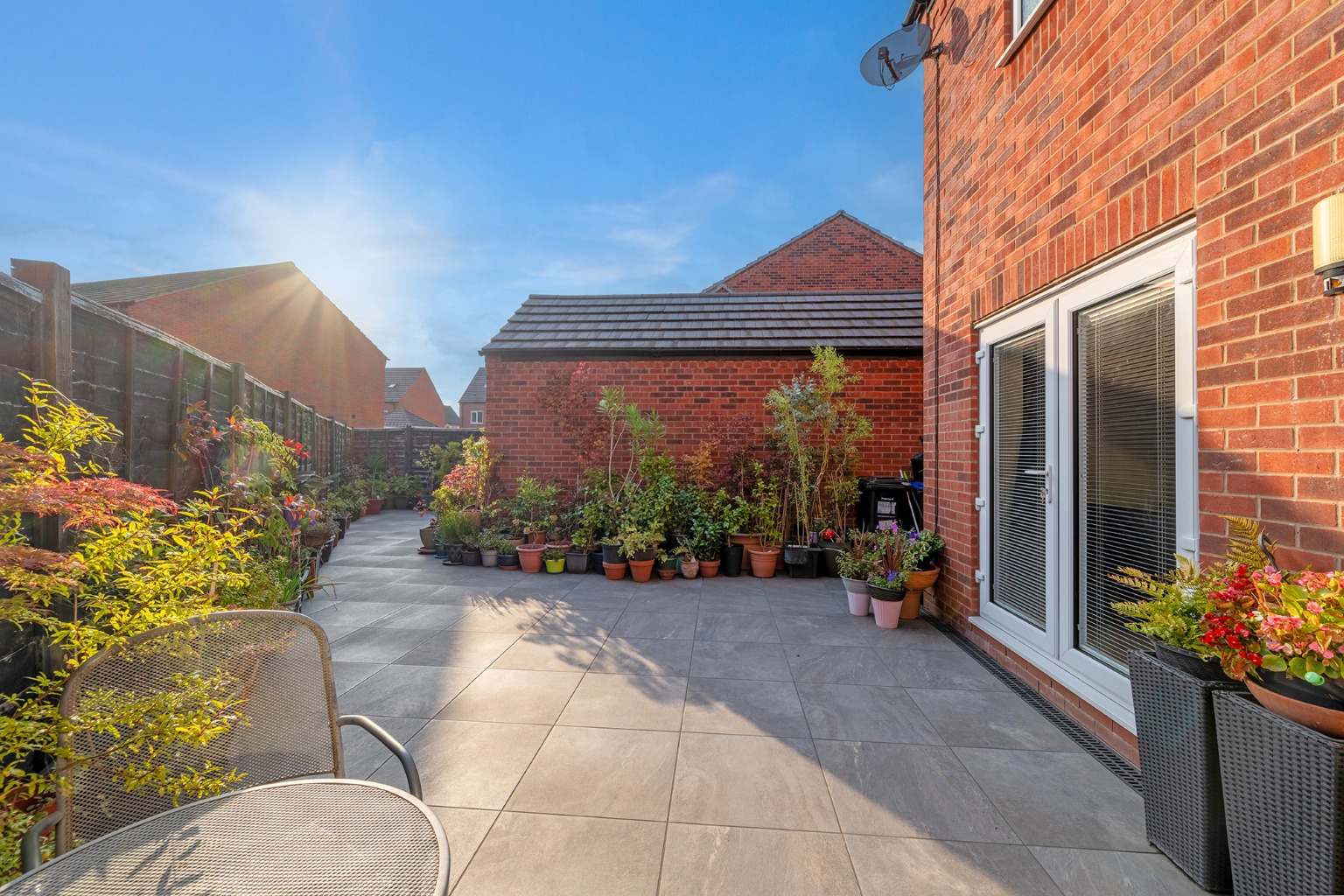 Yeats Drive, Warwick, Warwickshire, CV34, photo 2