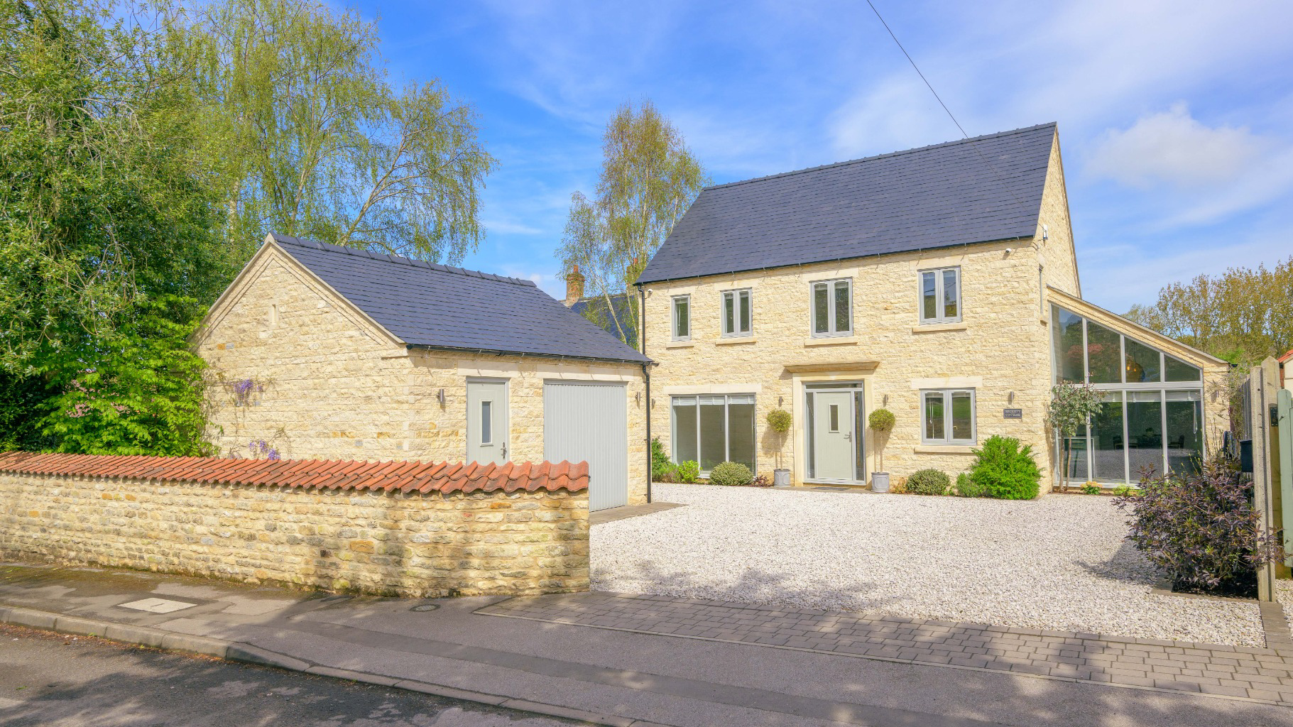 Clint Lane, Navenby, Lincoln, Lincolnshire, LN5 0EX