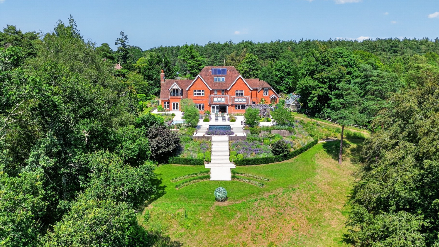 Farnham Road, Ewshot, Farnham, Hampshire, GU10 5AE, photo 39