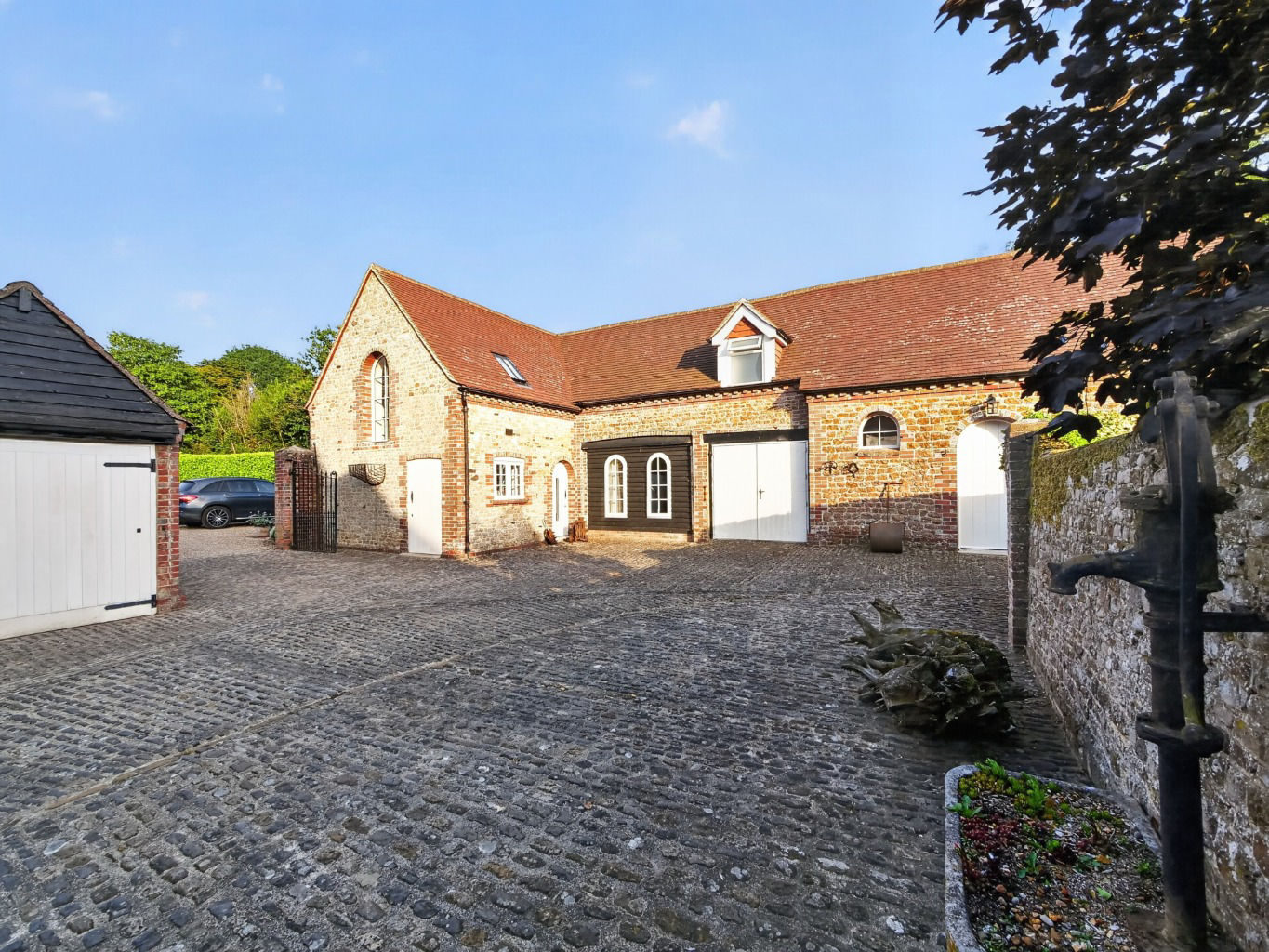 The Rookery Farm, The Street, Frensham, Farnham, Surrey, photo 34