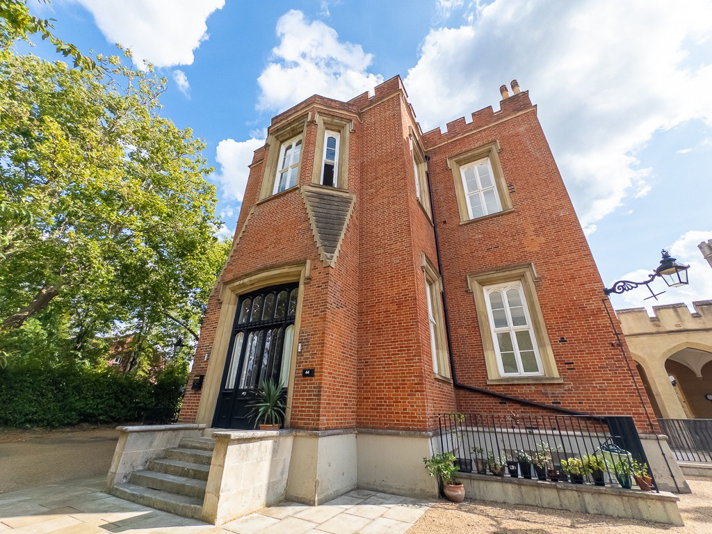 East Officers Apartments, 42 Parade Ground Path, Royal Military Academy, Woolwich, London, SE18 4BT, photo 35
