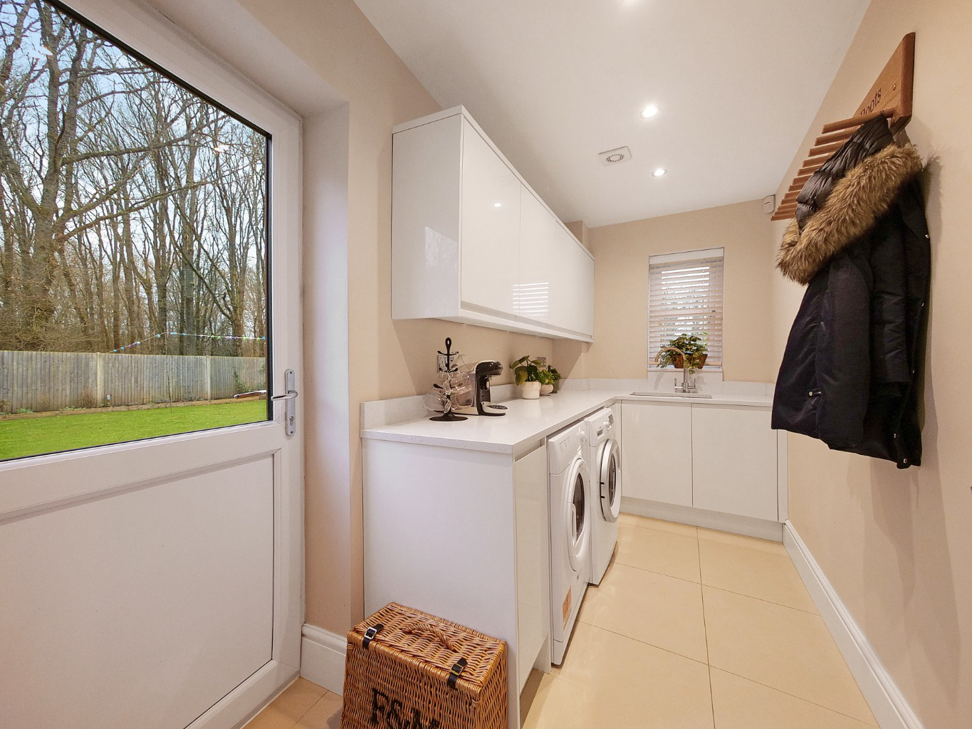 The Barracks, Hook, Hampshire, RG27 9NW, photo 5