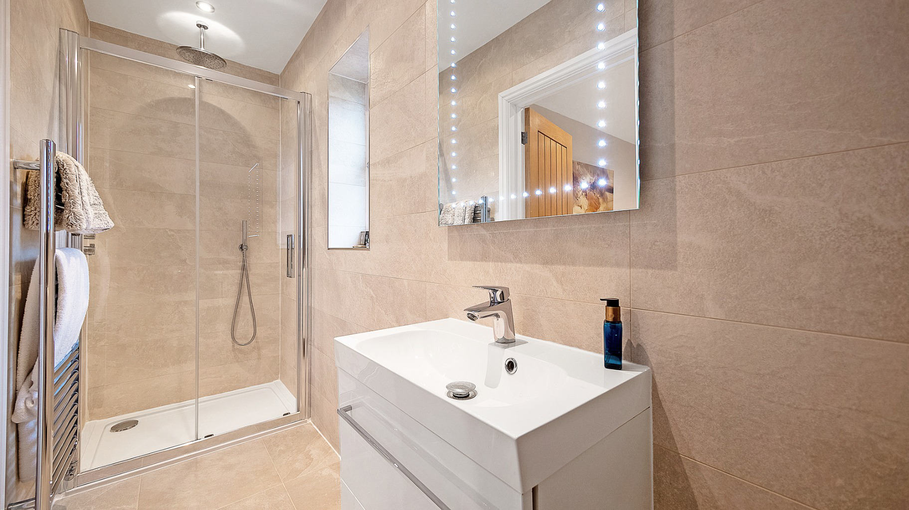 The Barracks, Hook, Hampshire, RG27 9NW, photo 15