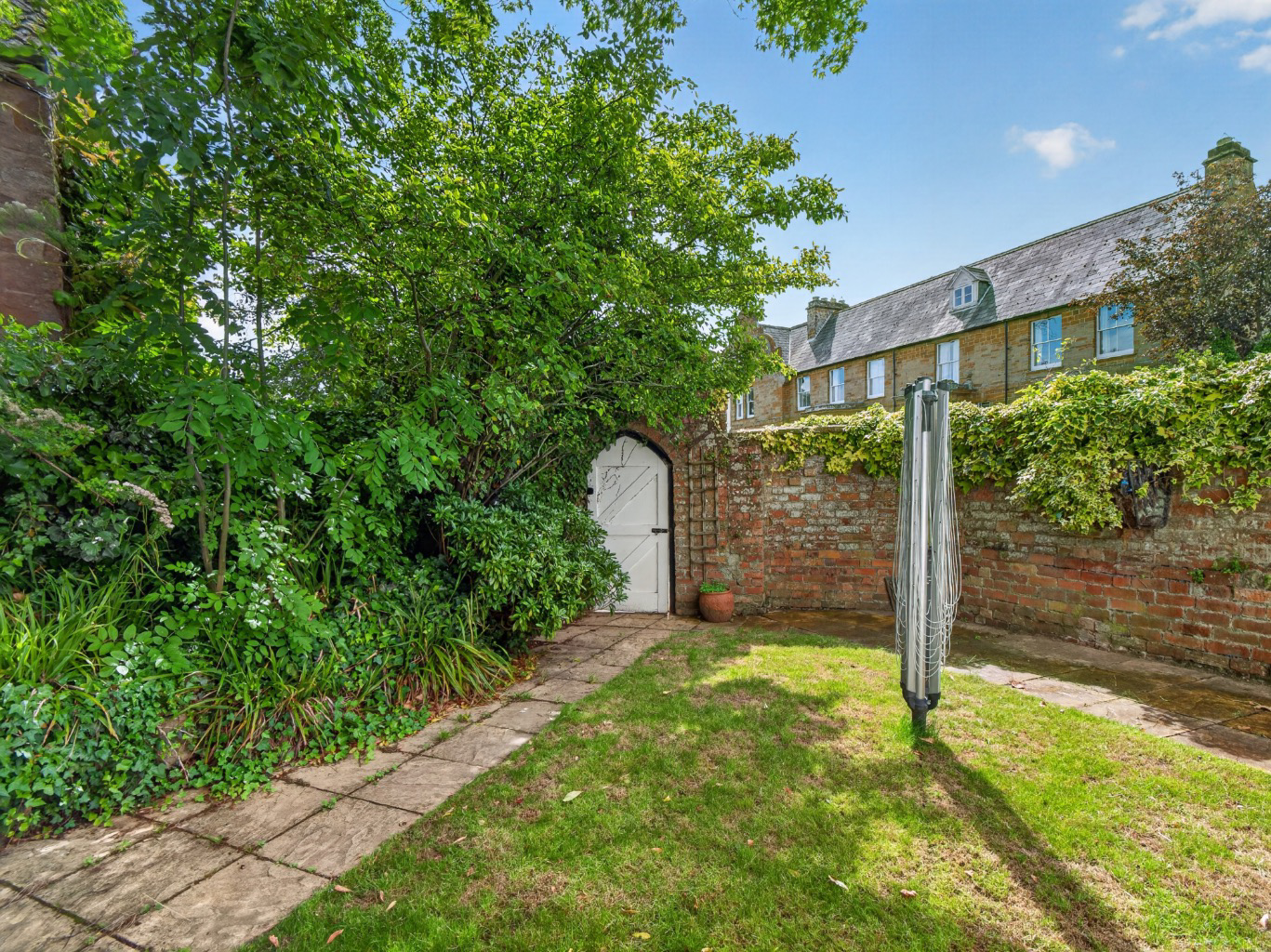 Bugbrooke Road, Gayton, Northamptonshire, NN7, photo 24