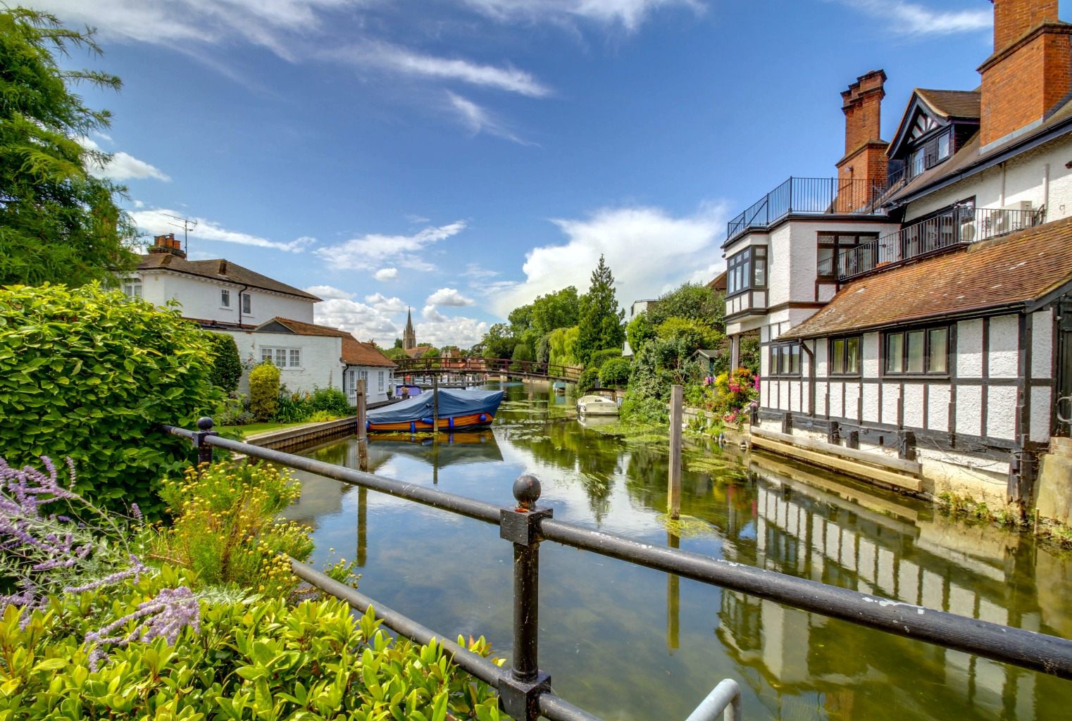 Marlow, Buckinghamshire, SL7
