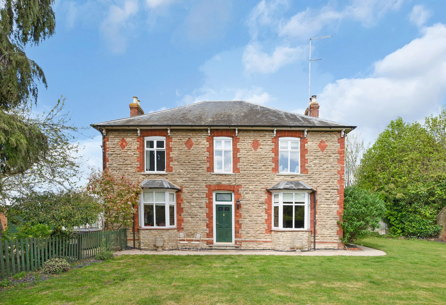 Springvale Farm, London Road, Bozeat, Northamptonshire, NN29, photo 10