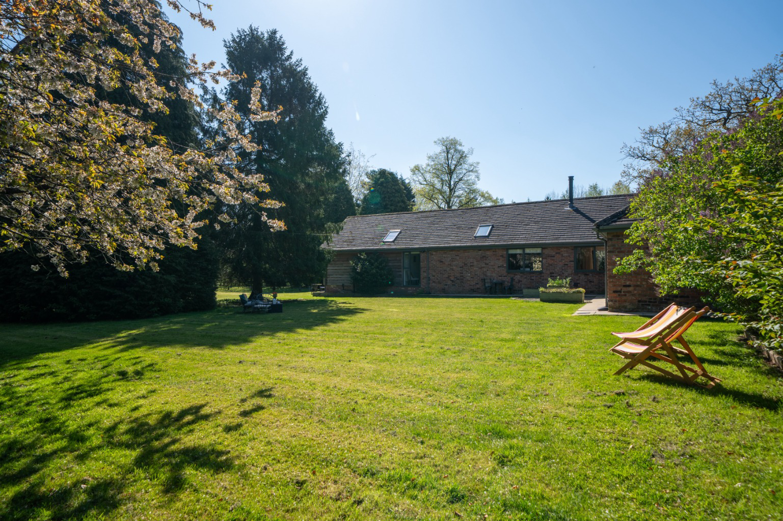 Manor Lodge, Holmes Chapel Road, Chelford, photo 43