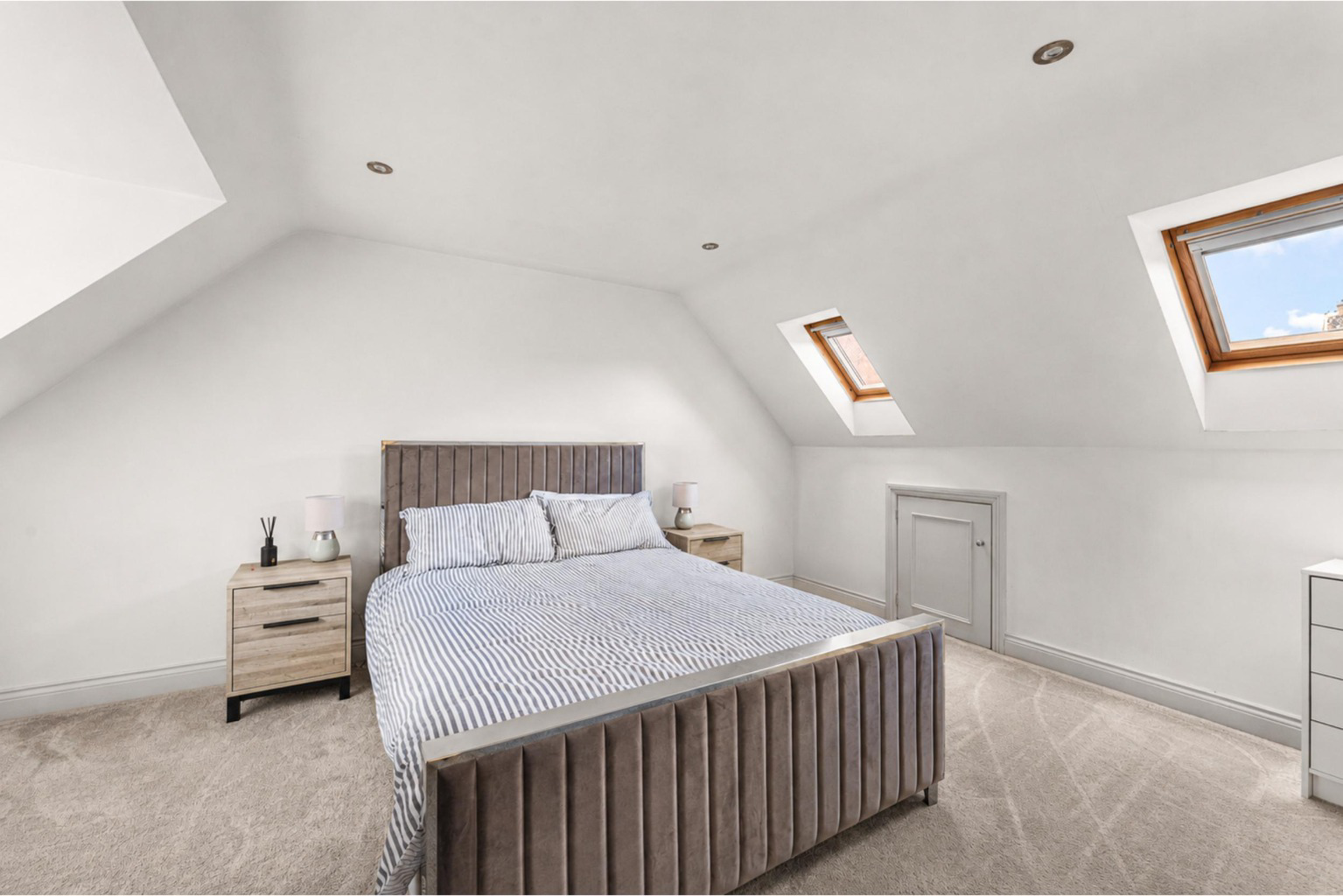 Owls End, Welton, Lincoln, Lincolnshire, LN2 3BF, photo 23