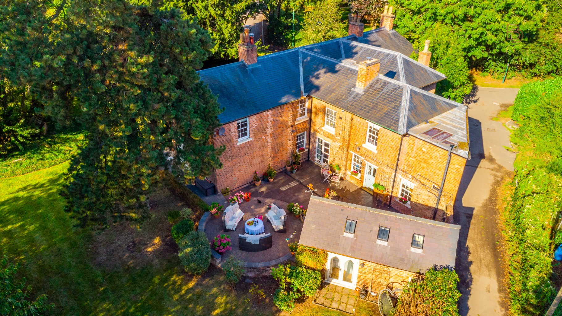 Yew Tree Grange, Nottinghamshire NG11, photo 5