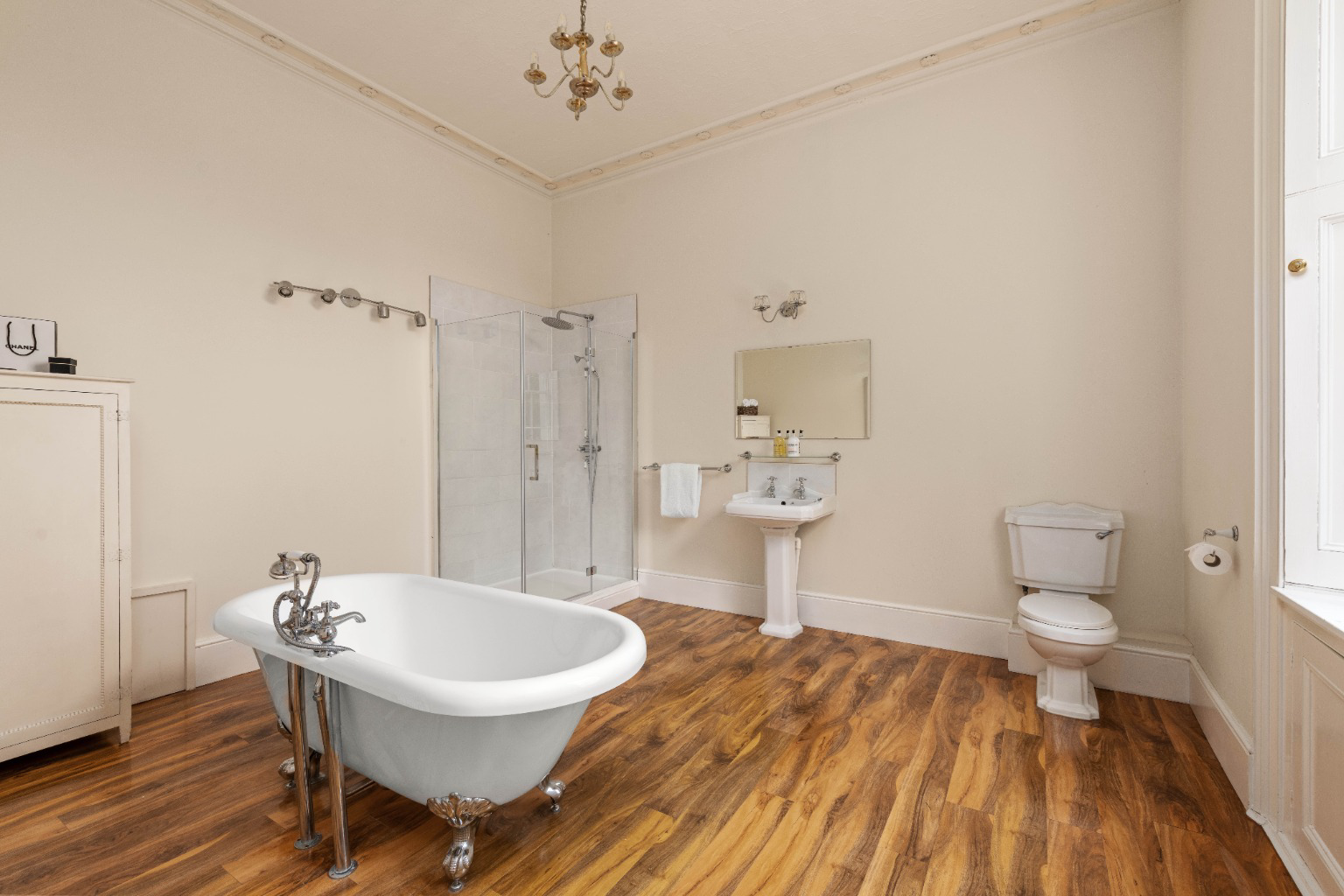 Longhills Hall, Sleaford Road, Branston, Lincoln, Lincolnshire, LN4 1HX, photo 21