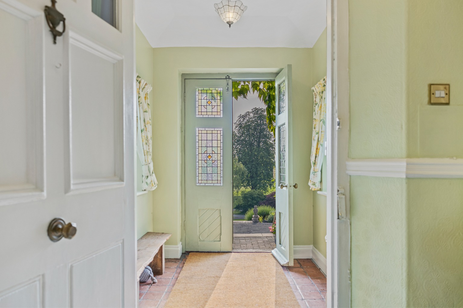 Character Home, Hill Lane, Brent Knoll, photo 31