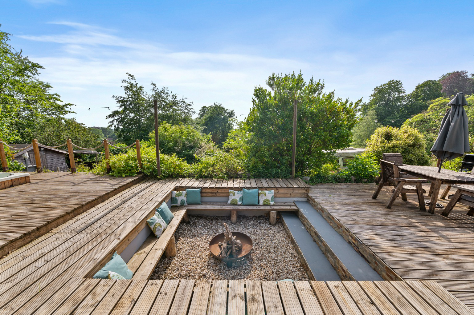 Character Home, Hill Lane, Brent Knoll, photo 63