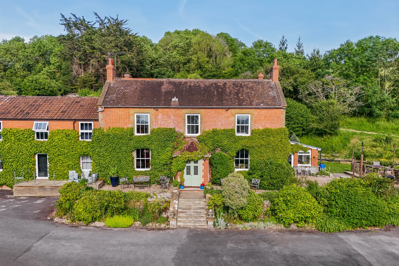 Character Home, Hill Lane, Brent Knoll, photo 2