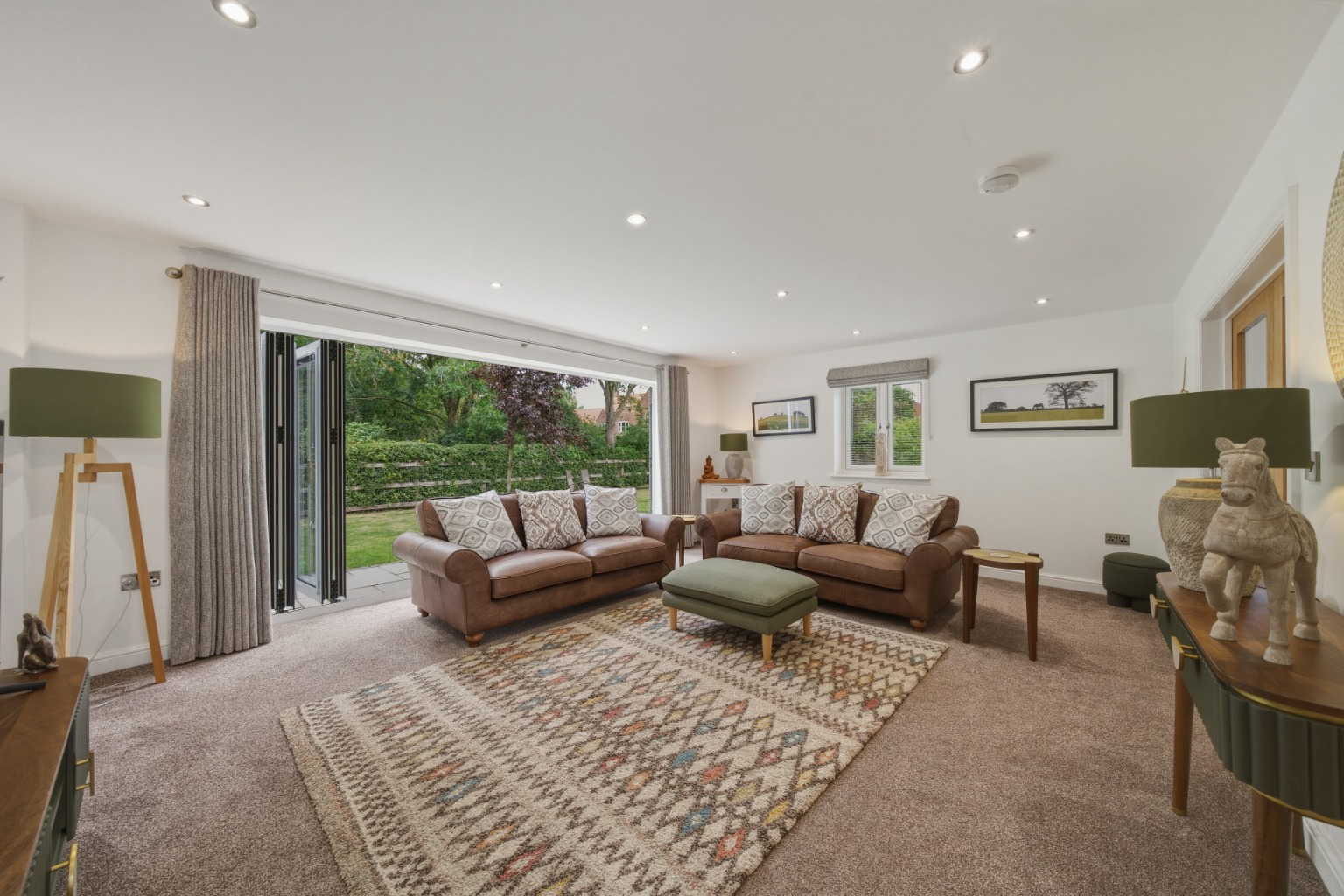 East Barn, Redmay Farm, South Scarle, photo 6