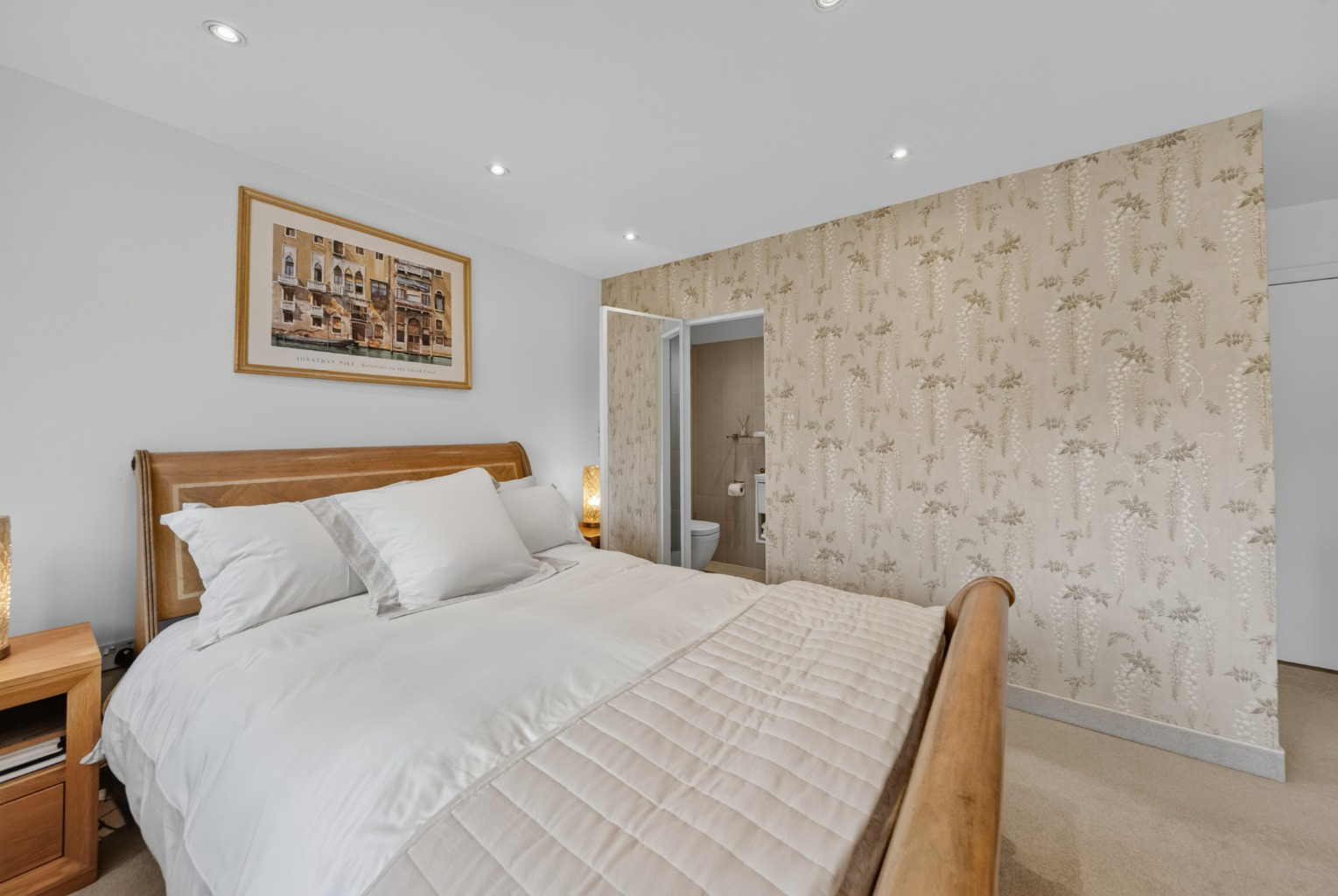 West bank, Alderley Edge, SK9, photo 32