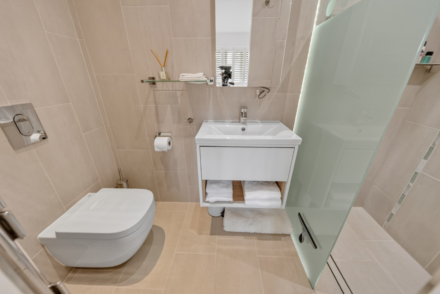 West bank, Alderley Edge, SK9, photo 33