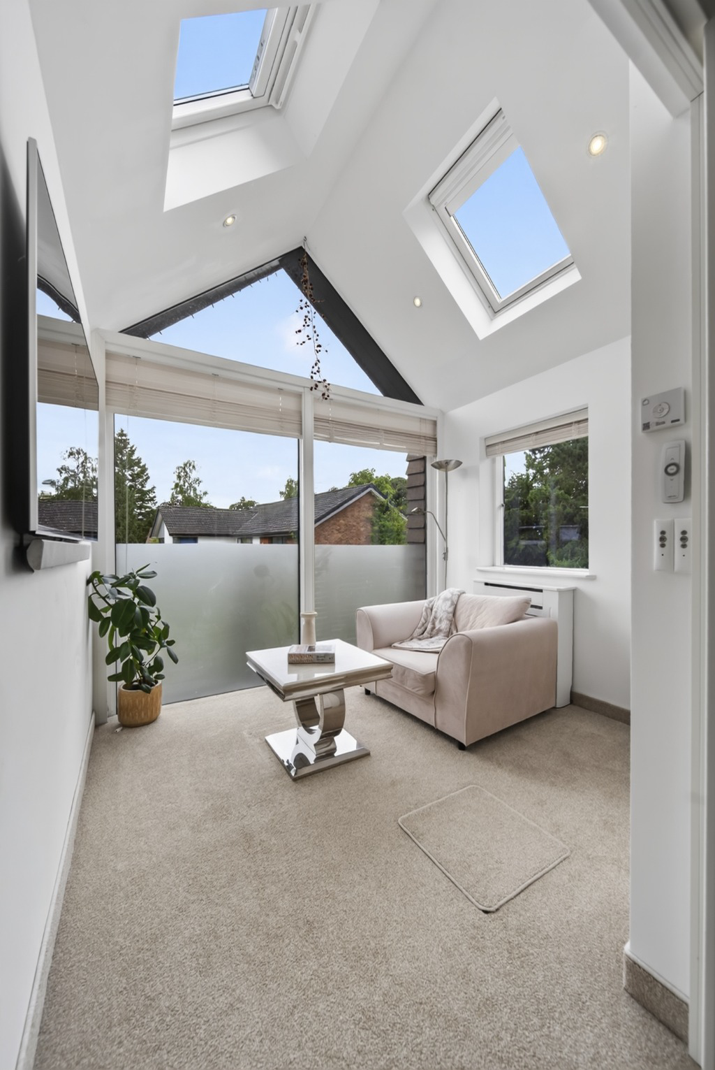 West bank, Alderley Edge, SK9, photo 28