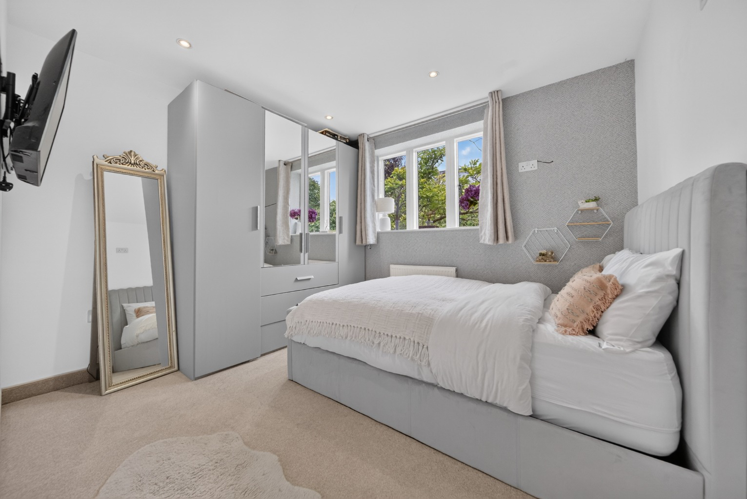 West bank, Alderley Edge, SK9, photo 35