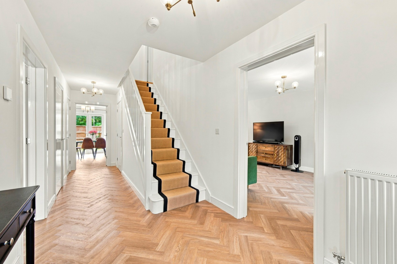 Wade Close, Oadby, Leicester, photo 2