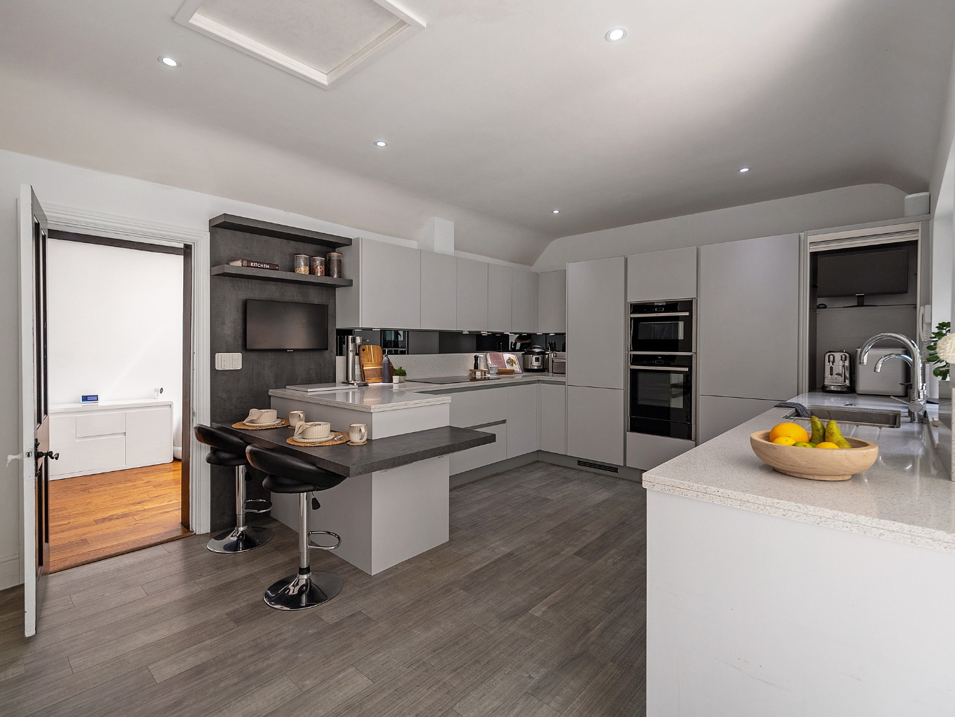 Weald Road, South Weald, Brentwood, Essex, CM14 5QG, photo 5