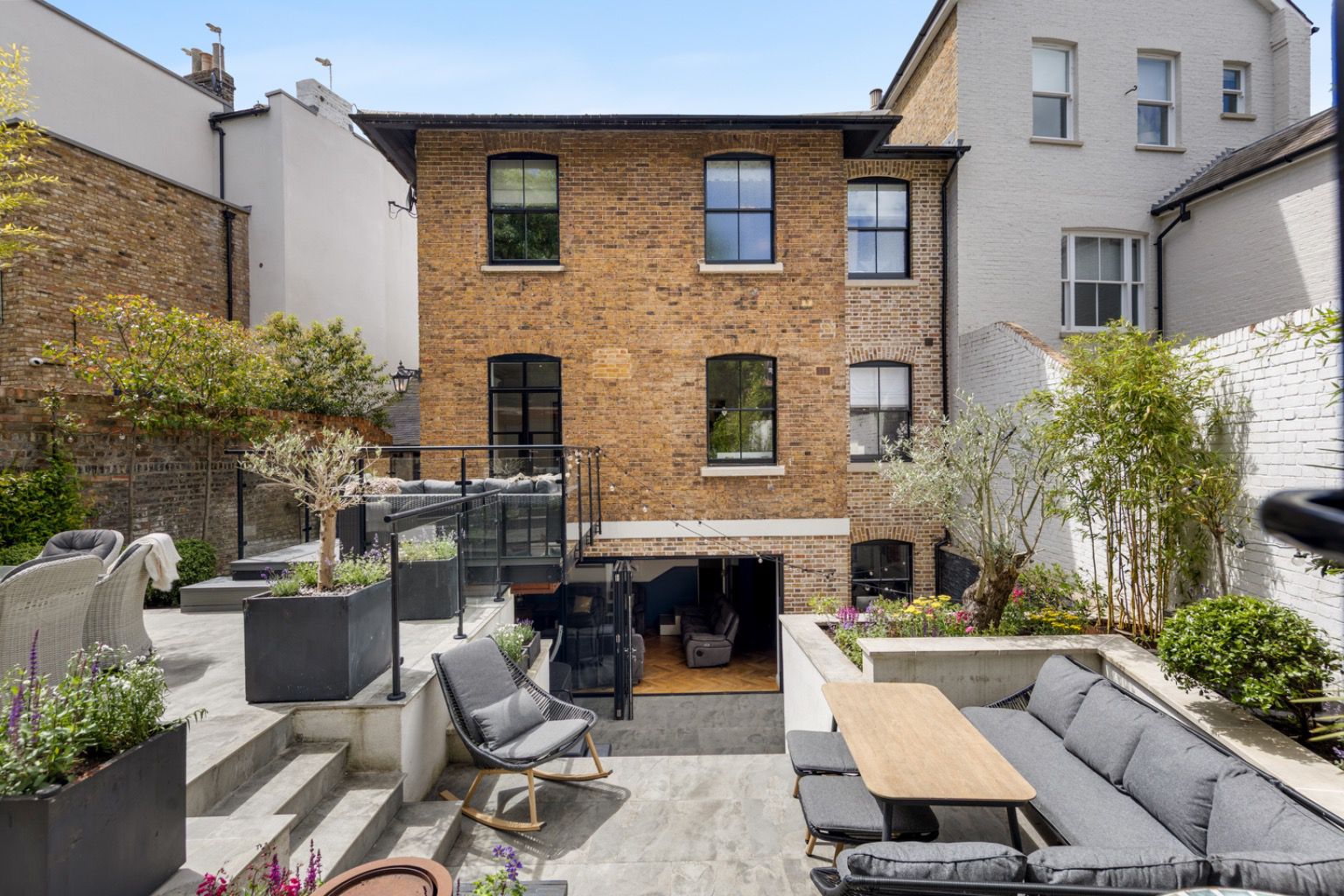 Clarence Crescent, Windsor, Berkshire, SL4, photo 36