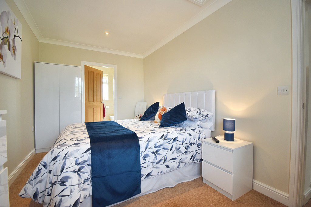 Charles Avenue, Louth LN11 0BG, photo 12
