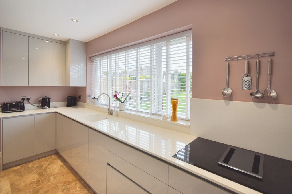 Charles Avenue, Louth LN11 0BG, photo 9