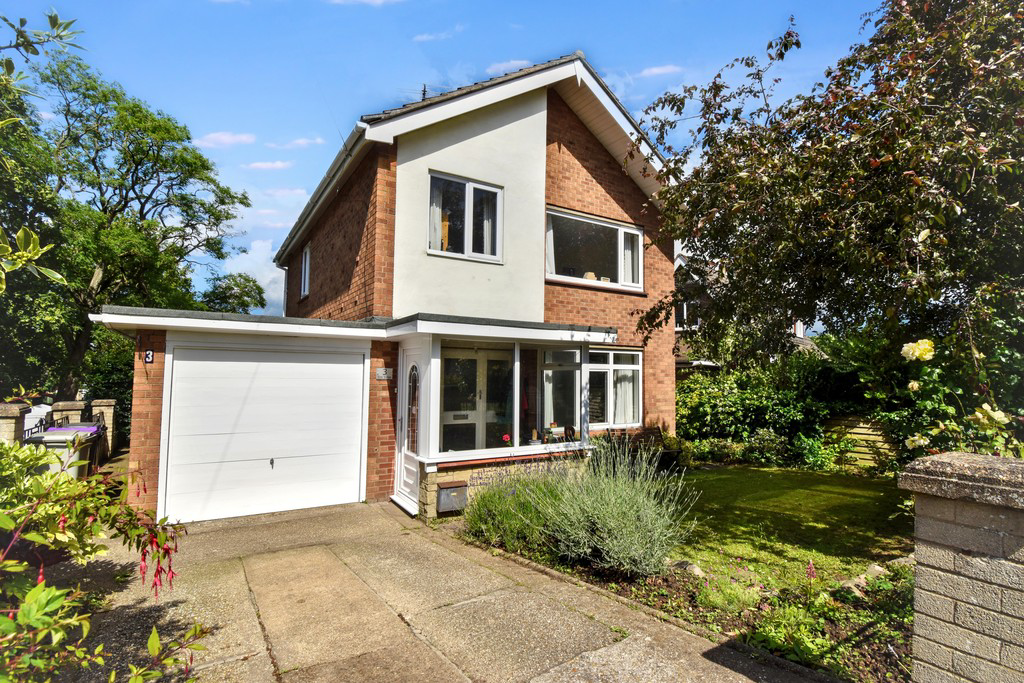 3 Elm Drive, Louth LN11 0DG