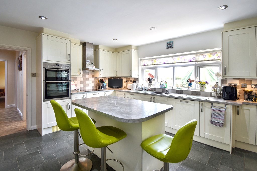 Darton Place, Church End, North Somercotes LN11 7PZ, photo 4