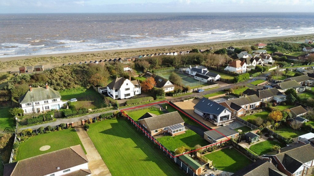 Shore Lodge, 9 Sandhurst Road, Sandilands LN12 2RH