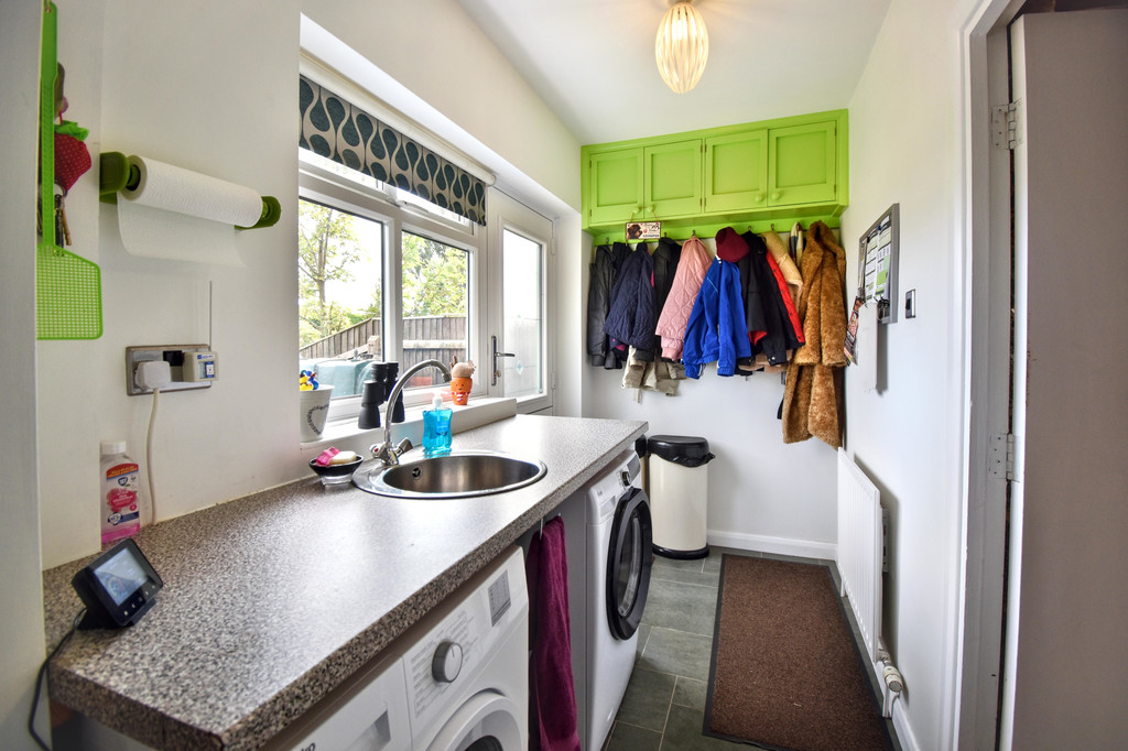 Darton Place, Church End, North Somercotes LN11 7PZ, photo 12