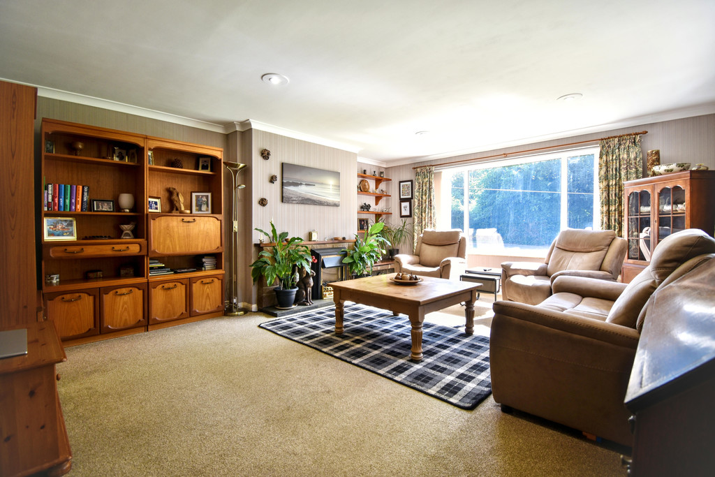 The Bungalow, Sea Dyke Way, Marshchapel DN36 5TZ, photo 5