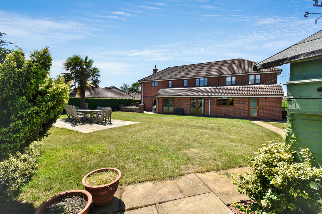 5 Glebe Close, Donington-on-Bain, LN11 9TS, photo 42
