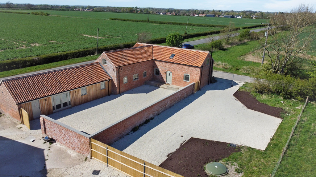 Owl Barn, Mill Lane, Middle Rasen. LN8 3LE, photo 16