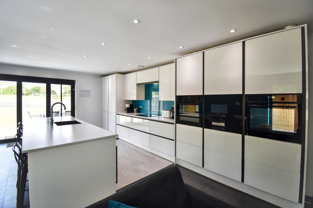 Vilamoura, Meadow Lane, North Cockerington LN11 7ER, photo 6