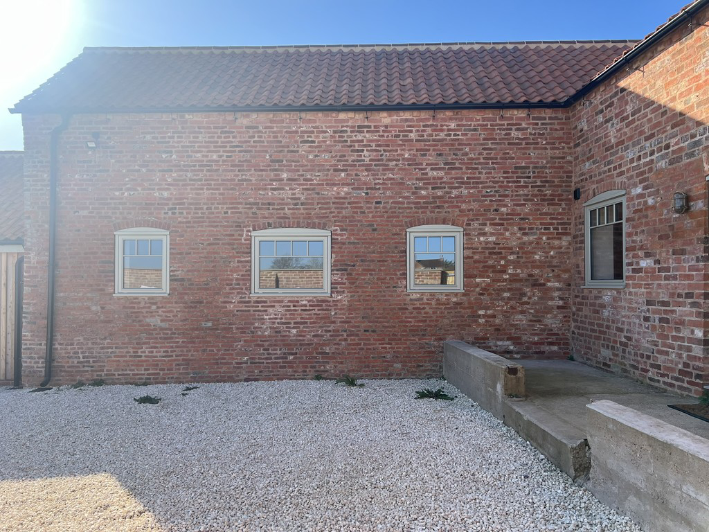 Owl Barn, Mill Lane, Middle Rasen. LN8 3LE, photo 7