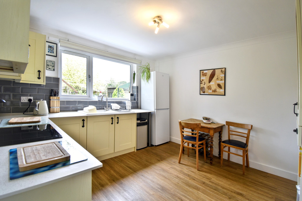 Park Lane, Manby, LN11 8US, photo 8